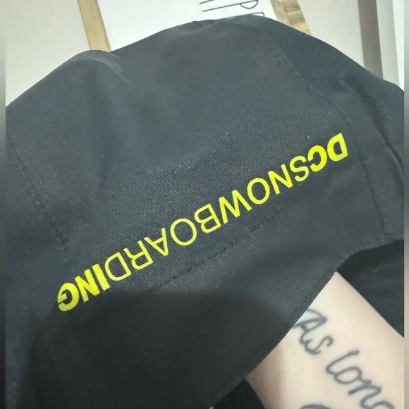 Winter jacket - Picture 3 of 3